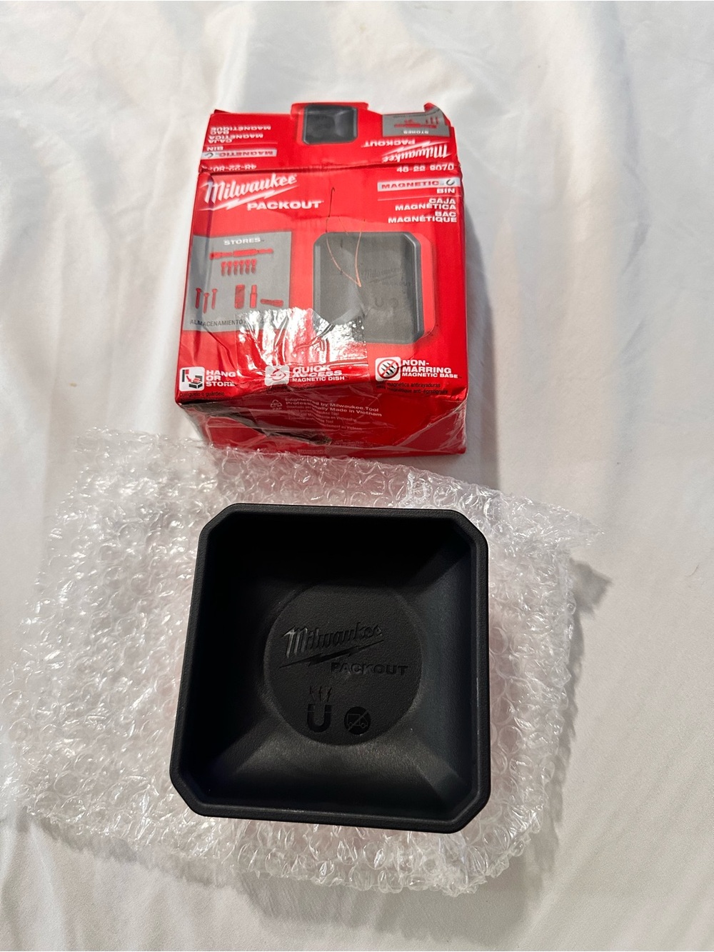 New open box Milwaukee 48-22-8070 PACKOUT Magnetic Bin Parts Tray Organizer